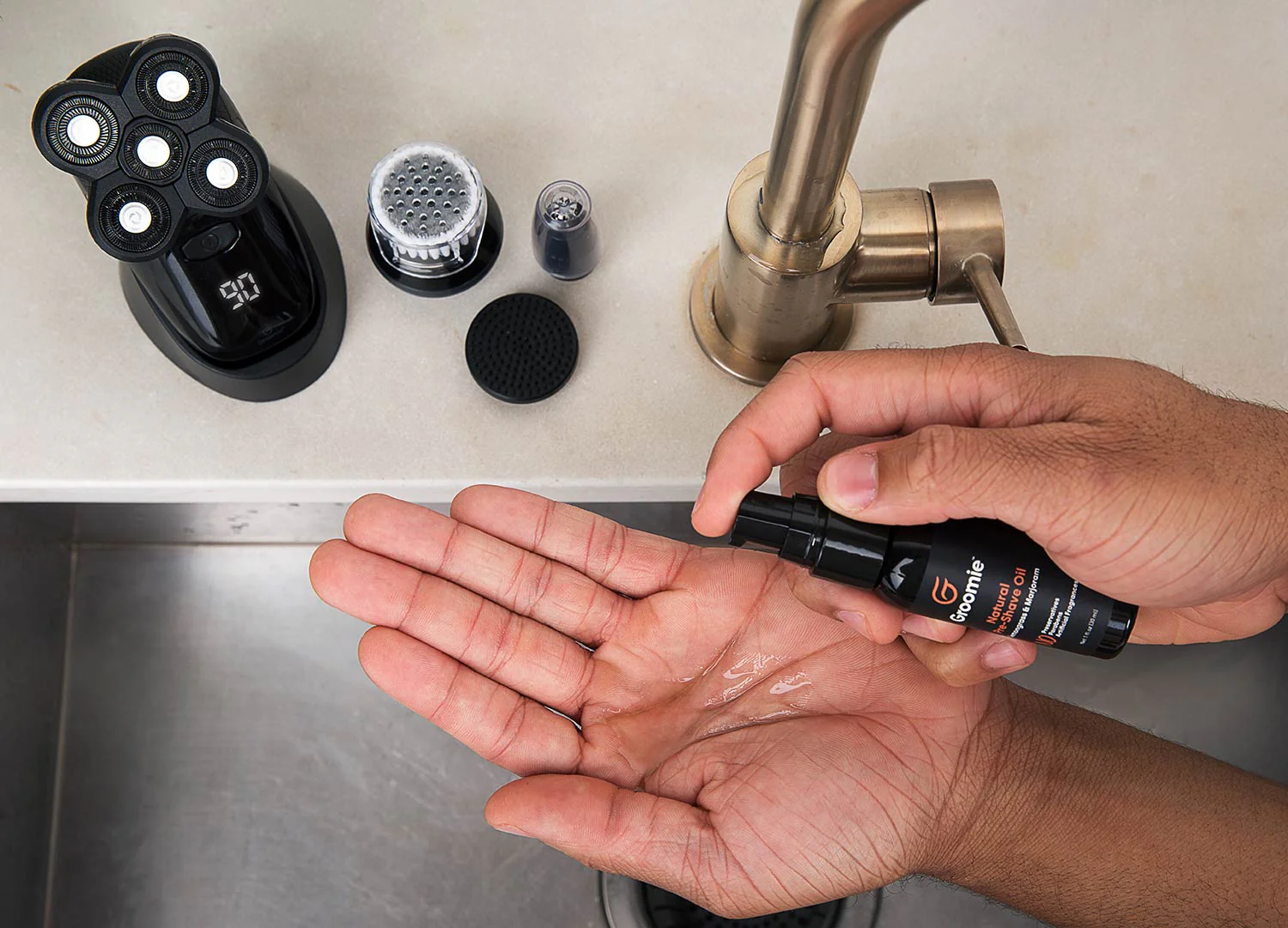 Natural Shave Gel + Pre-Shave Oil - Image 6